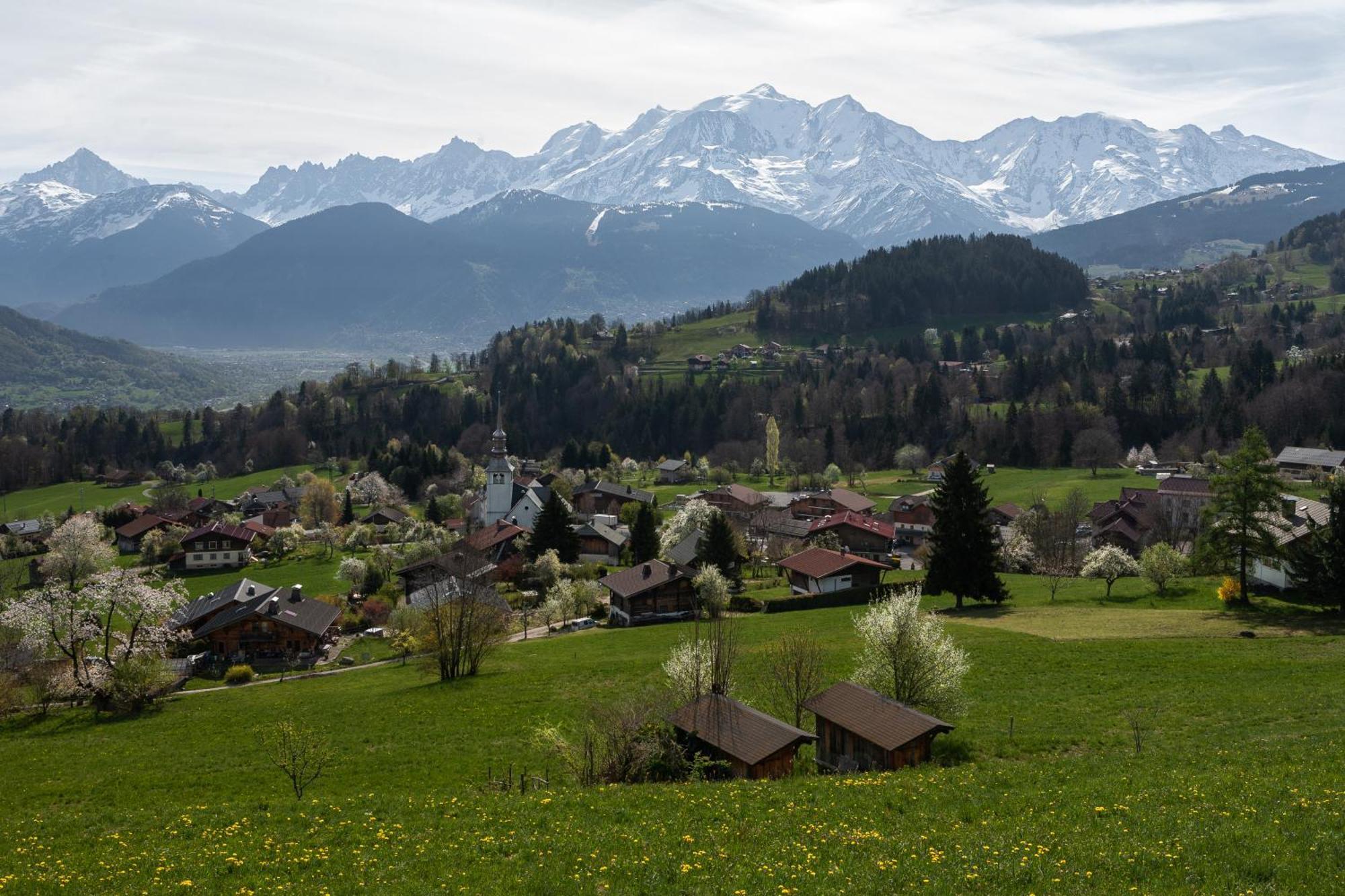 Chalet Neuf La Perle Du Perron Villa กอร์ดง ภายนอก รูปภาพ